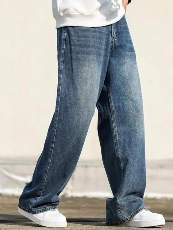 Baggy Washed Jeans