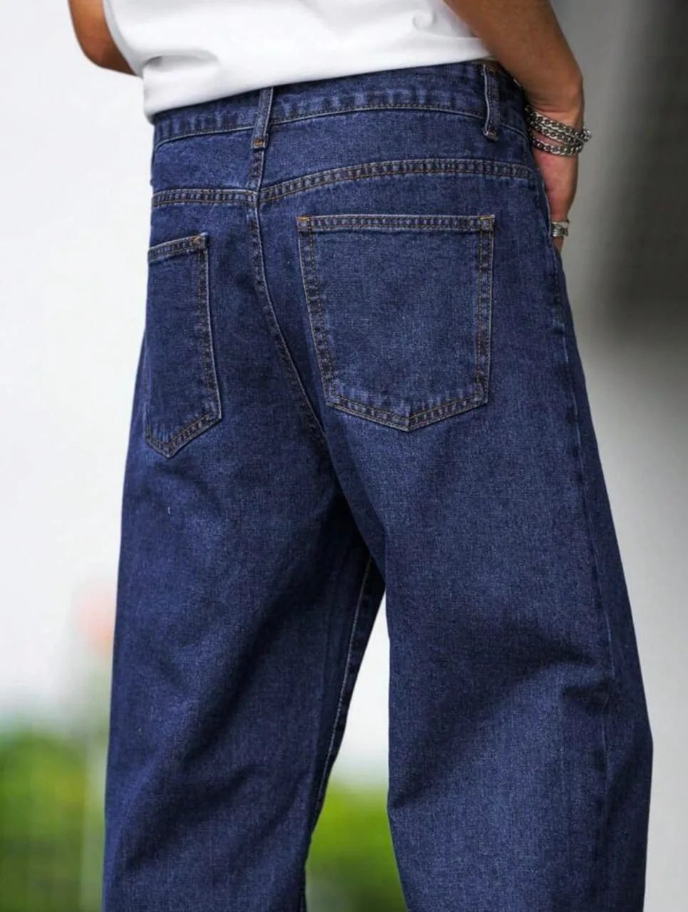 Loose Fit Baggy Jeans