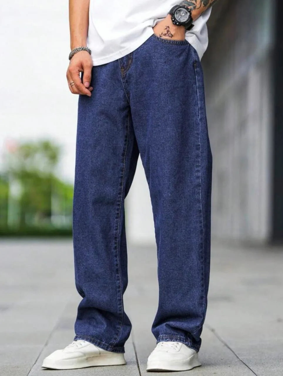 Loose Fit Baggy Jeans