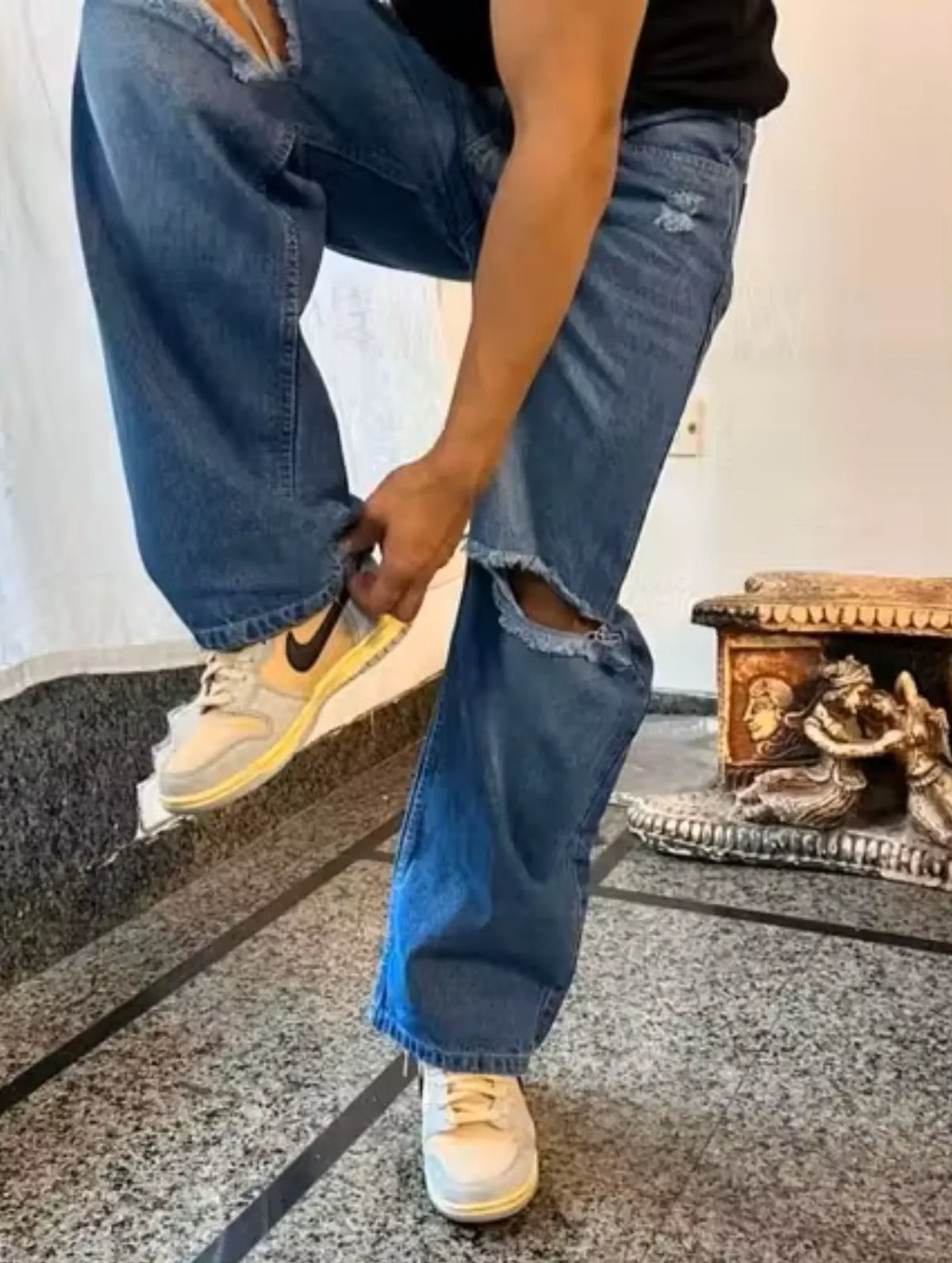 Men Ripped Wide Leg Jeans