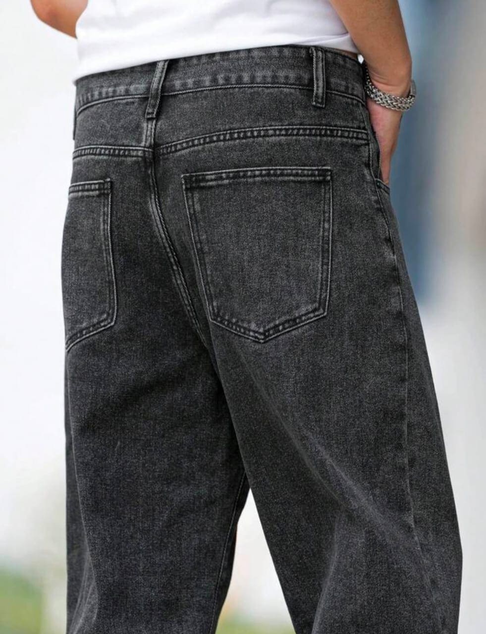 Black Loose Fit Jeans