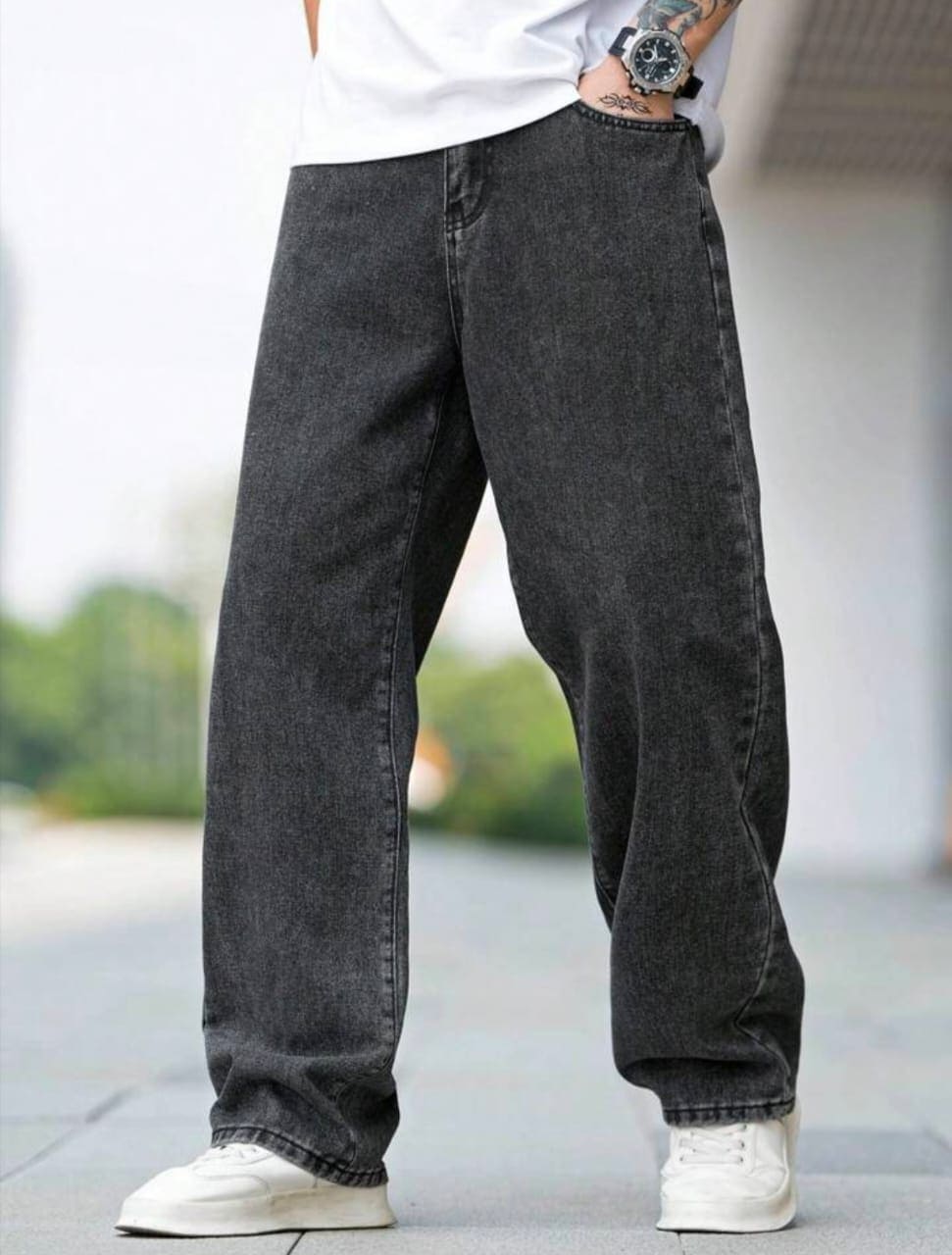 Black Loose Fit Jeans