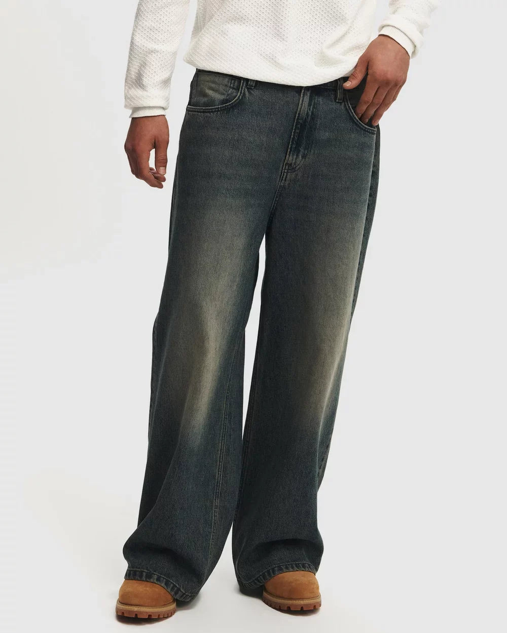 Tint_Baggy_Jeans