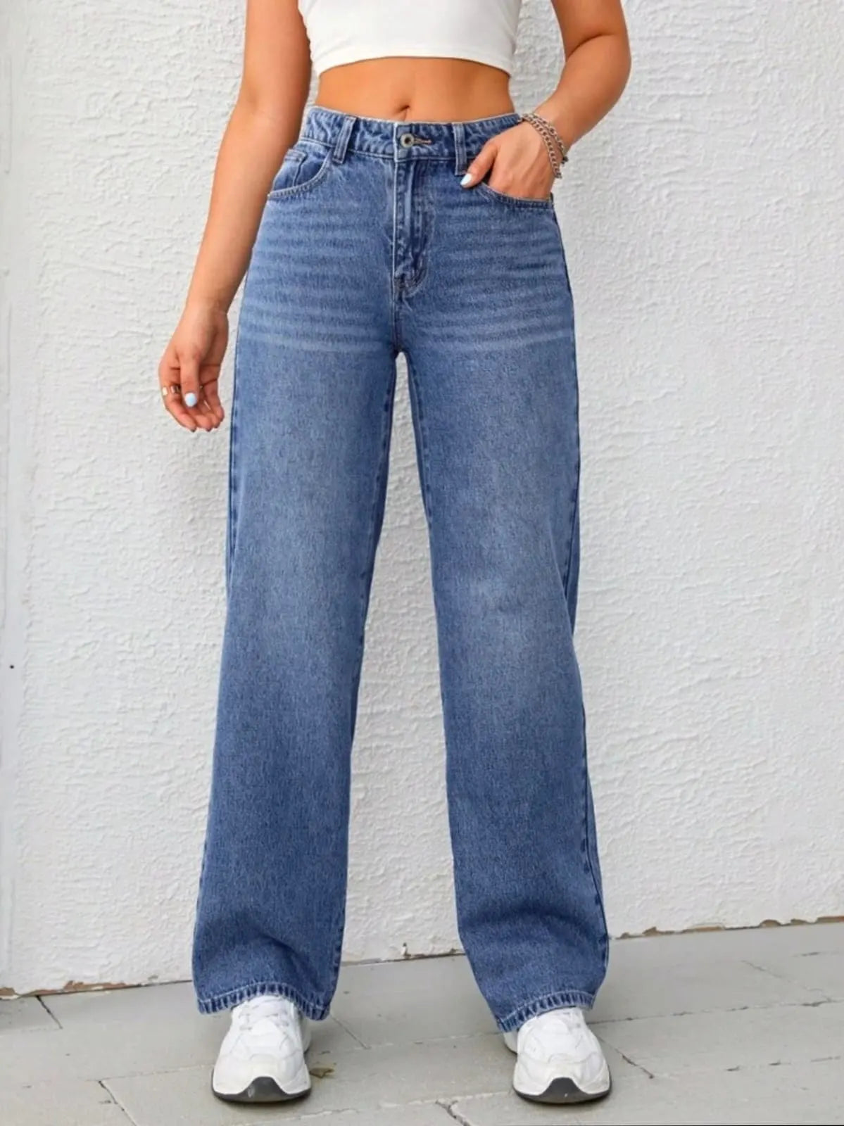 Whisker wash jeans