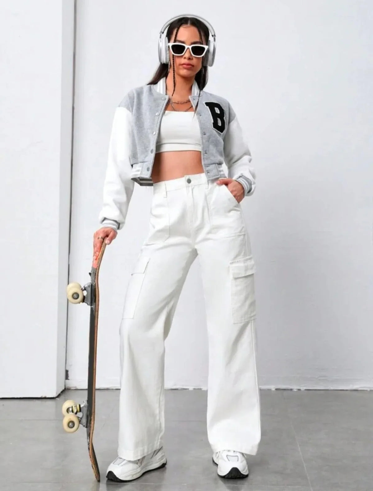 White 6 Pockets Cargo