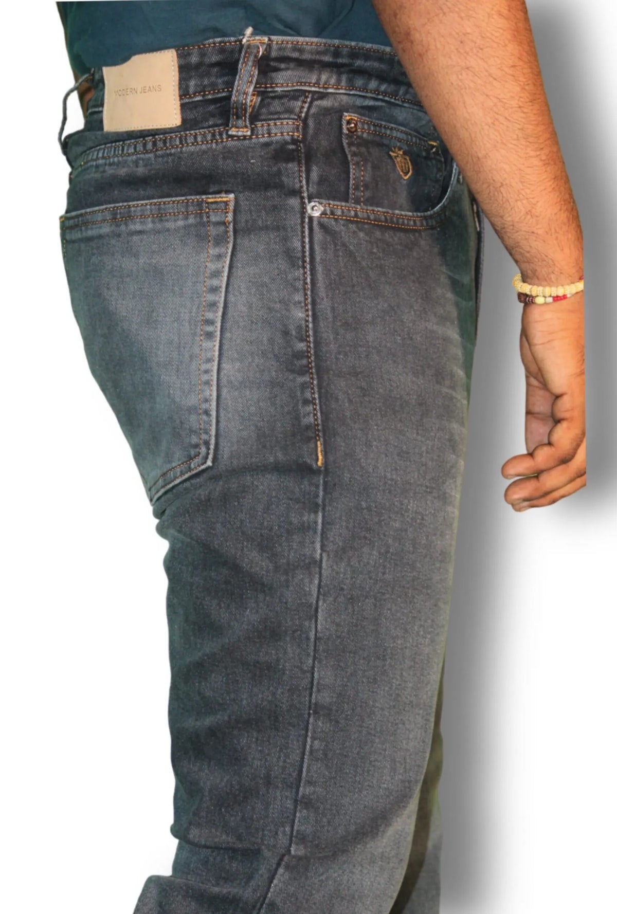 Mid Rise Straight Fit