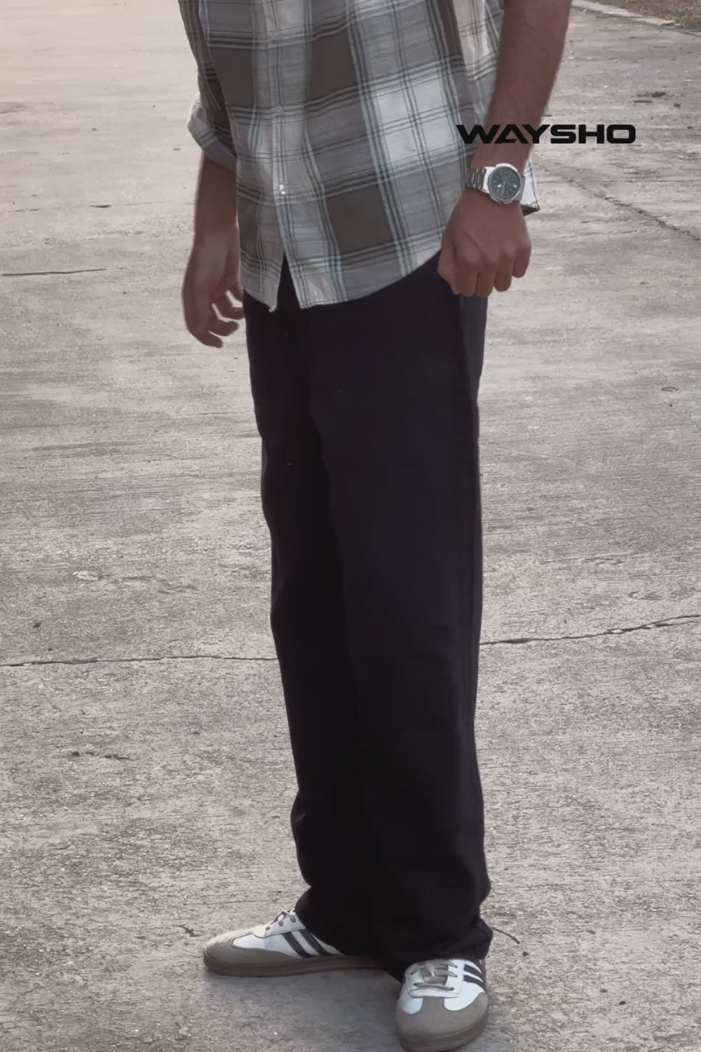 SOLID BLACK BAGGY FIT VIDEO BY WAYSHO