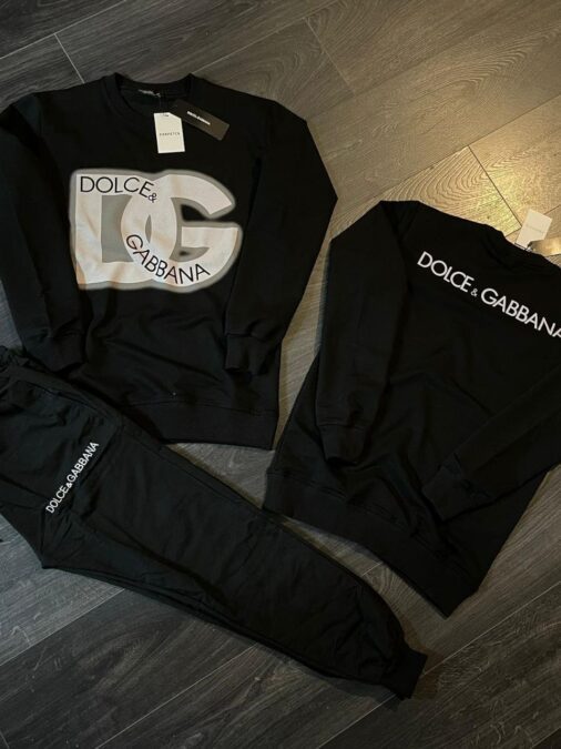 men tracksuit for winter